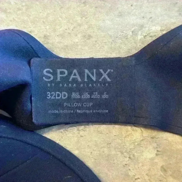 SPANX 32DD Blue Pillow Cup Underwire Bra - Picture 3 of 5